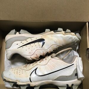 Men’s Nike Alpha Huarache 4 Kystin Low Plastic Molded Baseball Cleats